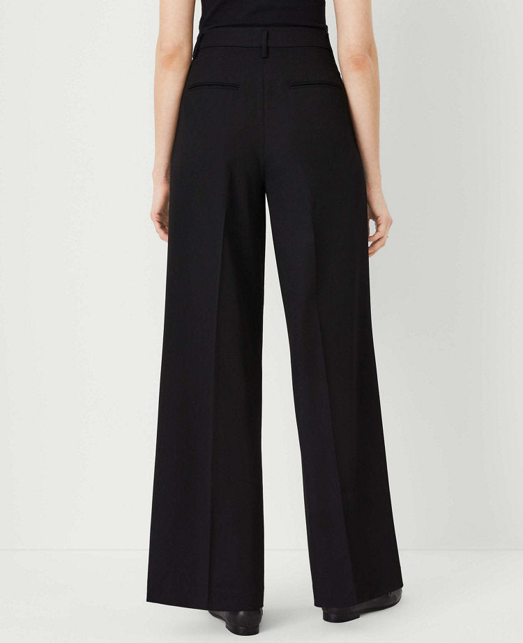 The Petite Pleated Wide-Leg Pant