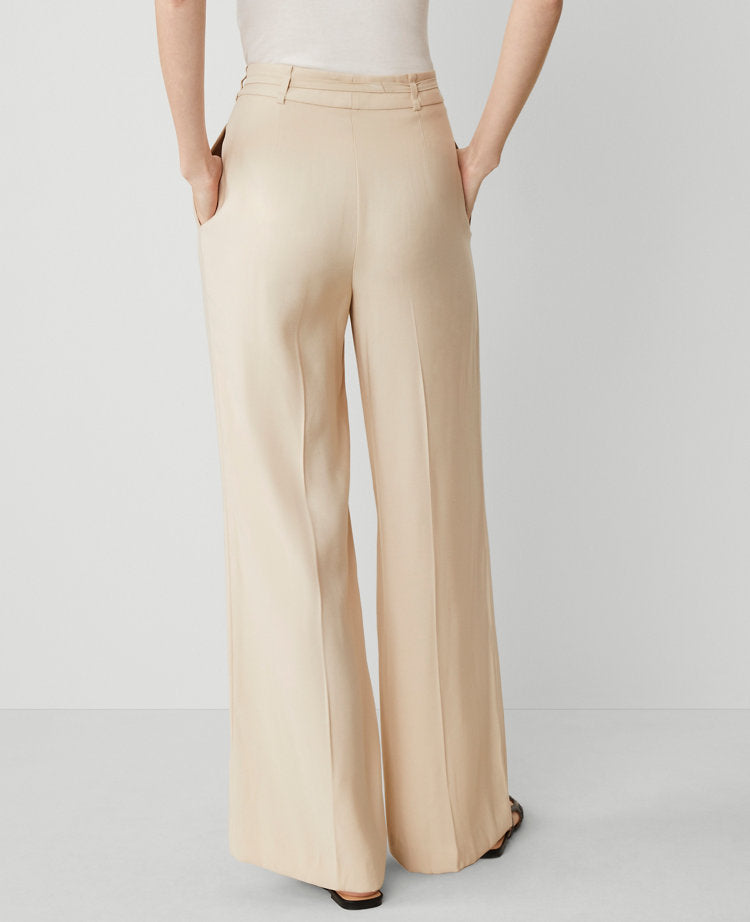The Belted Wide-Leg Pant in Twill
