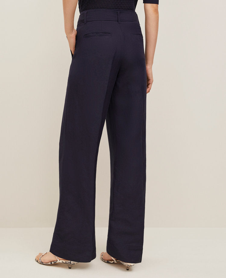 The Petite Belted Wide-Leg Pant in Linen Blend