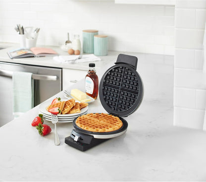 Cuisinart CPT-122BK 2-Slice Compact Plastic Toaster, Black