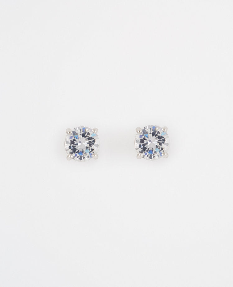 Modern Classic Brilliant Studs