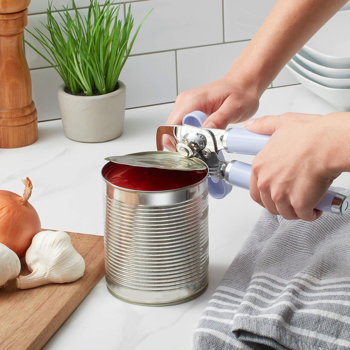 KitchenAid Classic Multifunction Can Opener / Bottle Opener