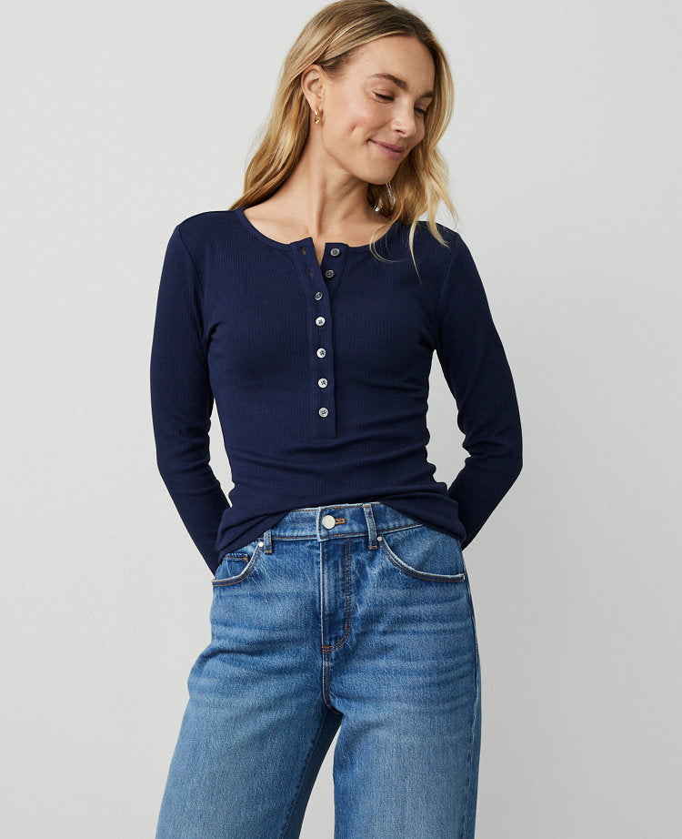 Weekend Collection Crew Neck Henley