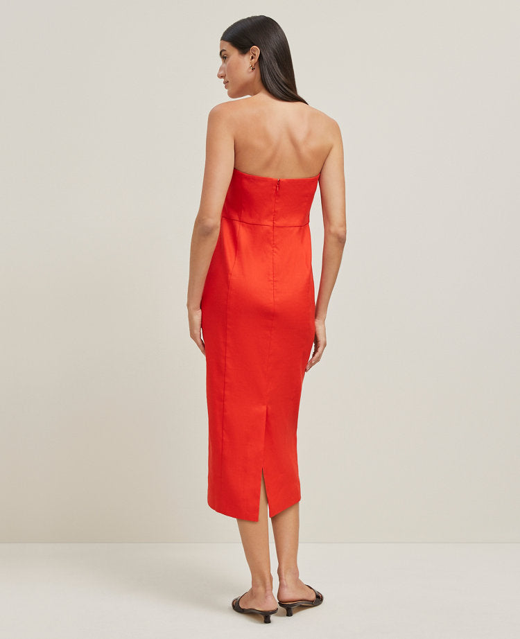 The Buttoned Strapless Dress in Linen Blend