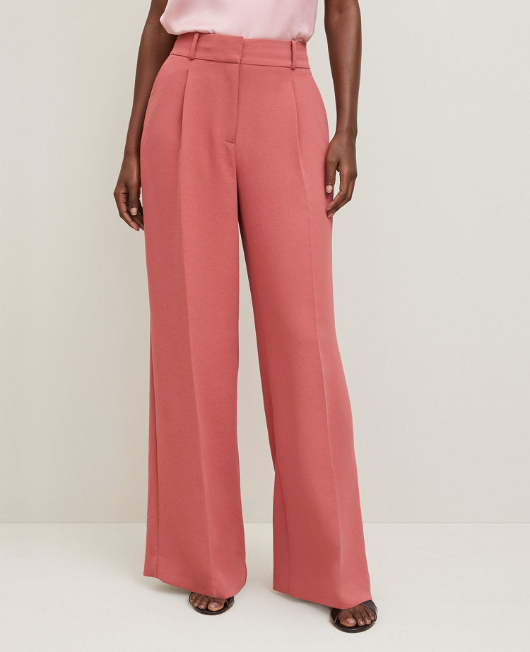 The Wide-Leg Pant in Crinkle Crepe