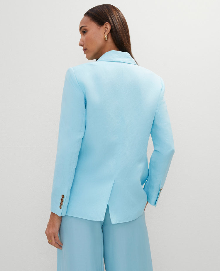 The Relaxed Double Breasted Blazer in Linen Blend