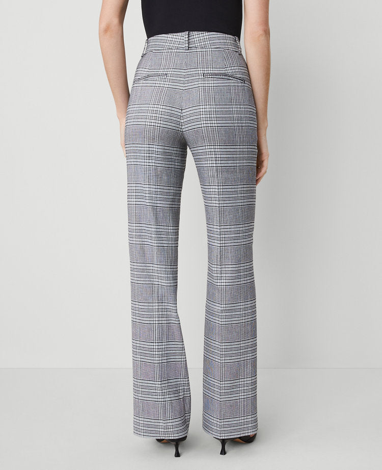 The Straight Pant — Curvy Fit