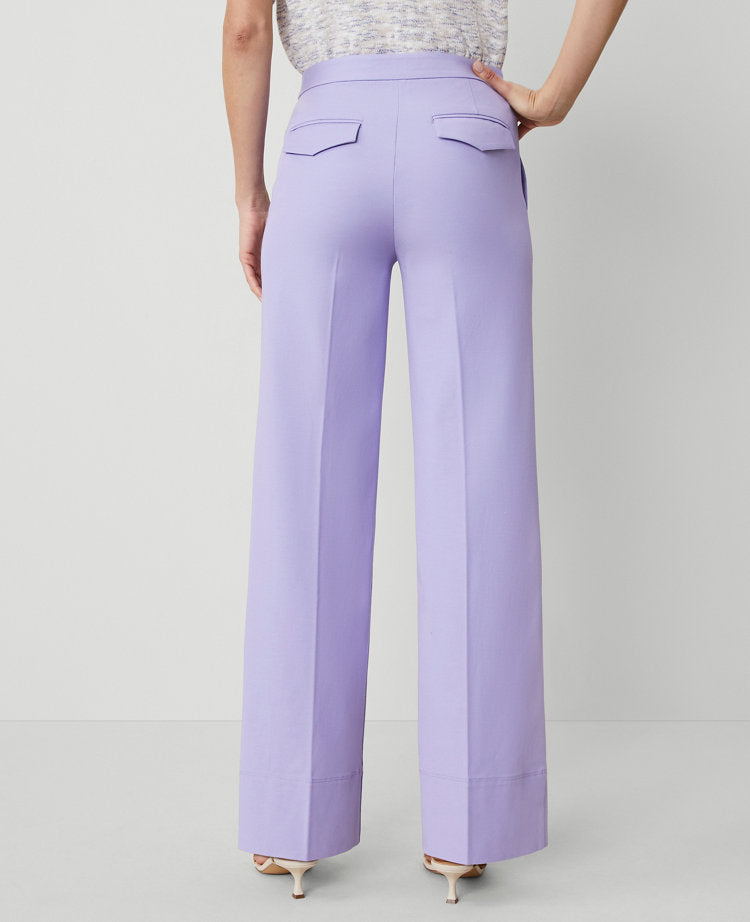 The Modern Wide-Leg Pant