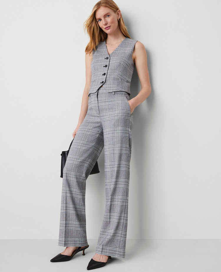 The Straight Pant