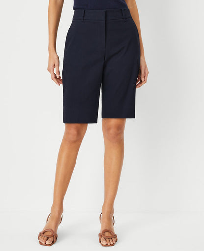 The Petite Boardwalk Short - Curvy Fit