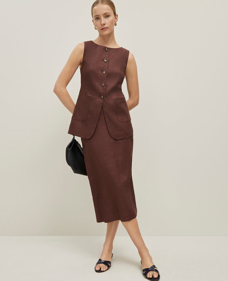 The Clean Midi Skirt in Linen Blend