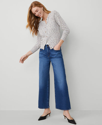 The Wide-Leg Crop Jean