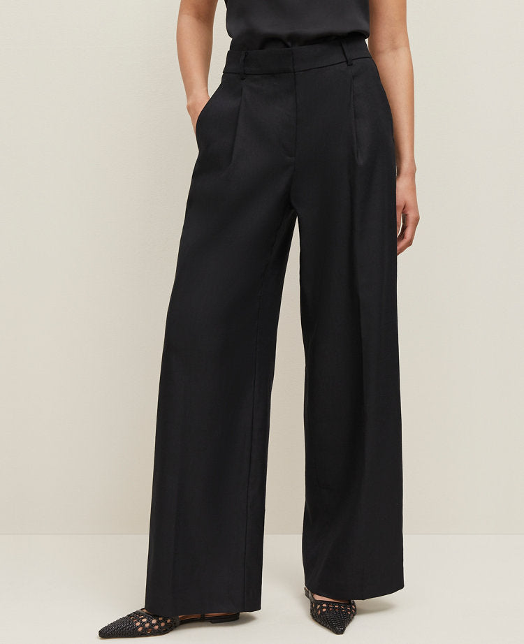The Petite Wide Leg Pant in Linen Blend