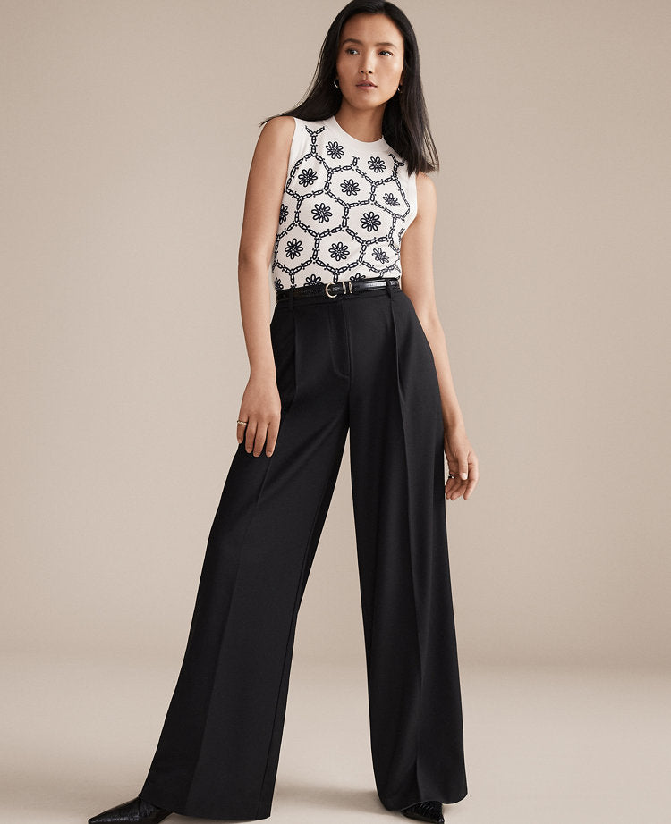 The Petite Modern Wide-Leg Trouser Pant