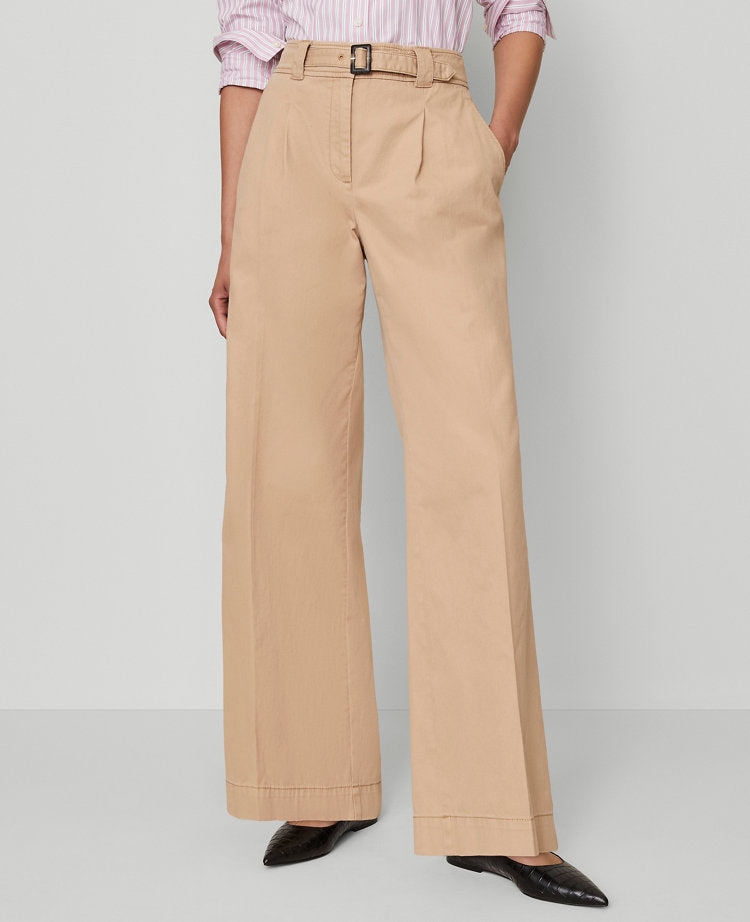The Petite Belted Wide-Leg Pant