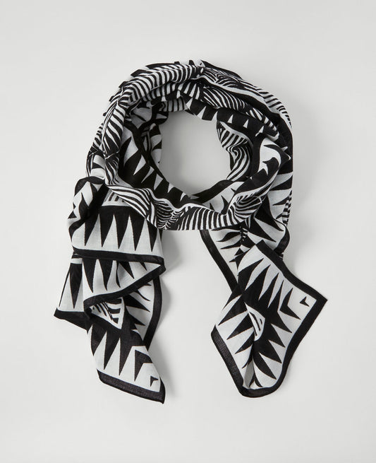 Palm Scarf