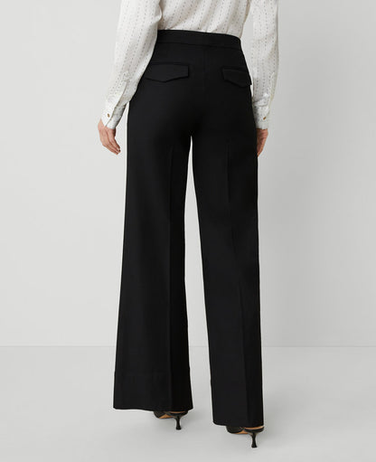 The Petite Modern Wide-Leg Pant