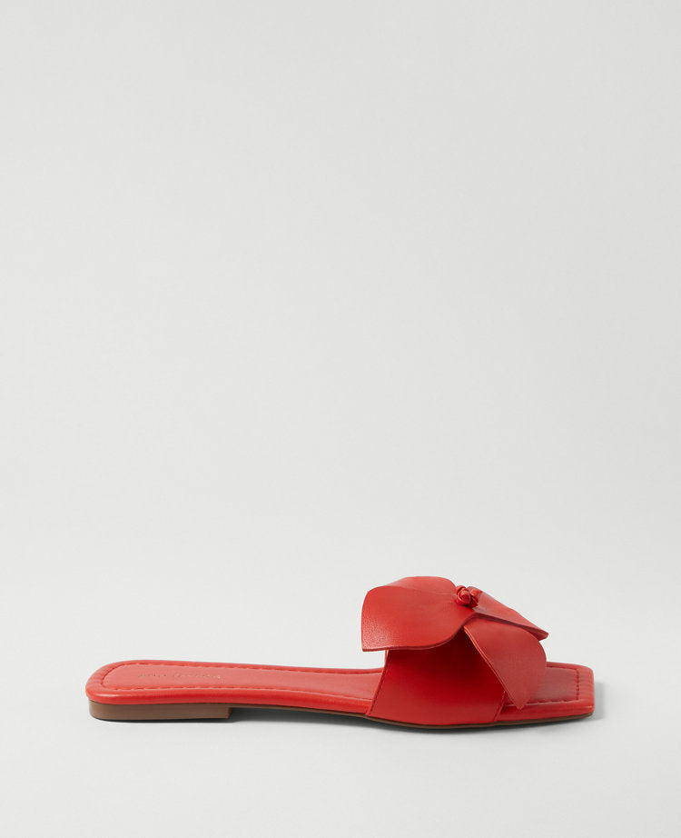 Leather Flower Flat Sandals