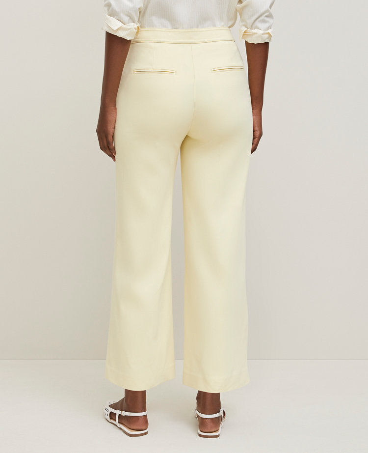 The Petite Grace Straight Pant — Curvy Fit