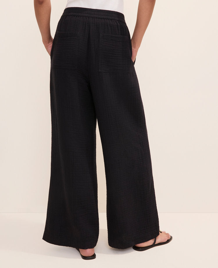 The Petite Pull-On Wide-Leg Pant in Triple Cloth