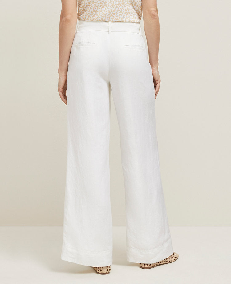 The Petite Belted Wide-Leg Pant in Linen Blend — Curvy Fit