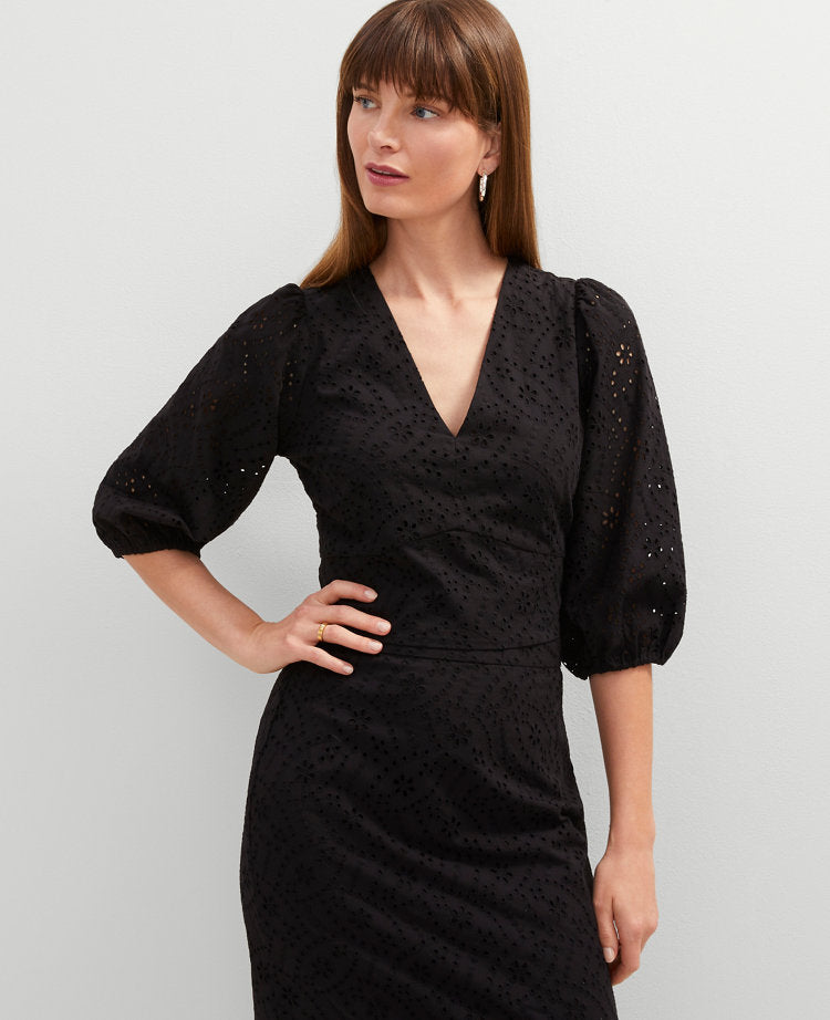 Petite Eyelet Puff Sleeve Blouse