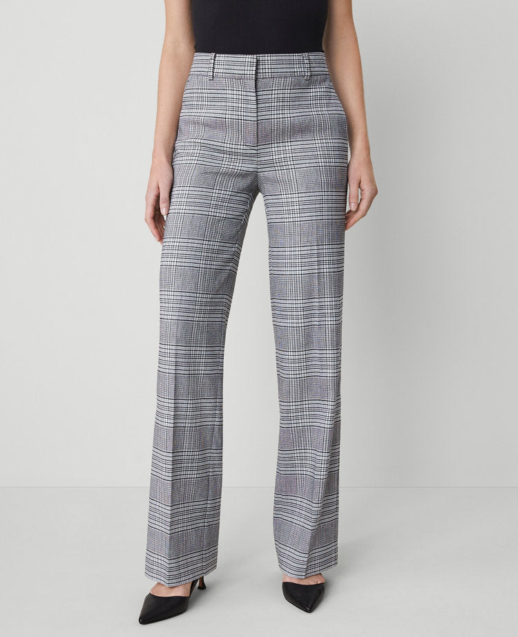 The Petite Straight Pant — Curvy Fit