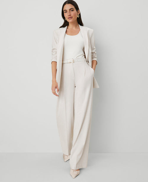 The Wide-Leg Pant