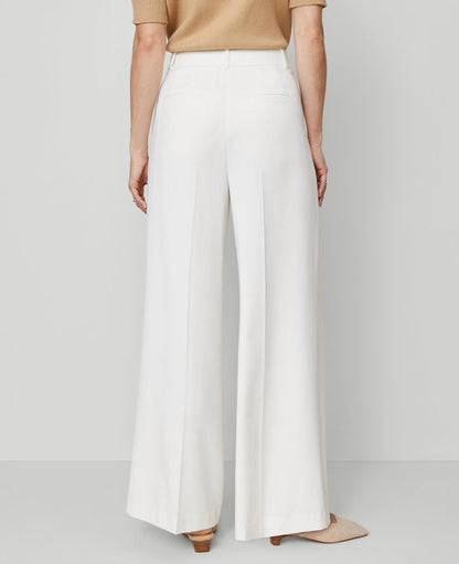 The Modern Wide-Leg Trouser Pant