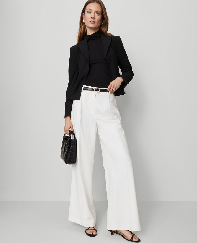 The Modern Wide-Leg Trouser Pant