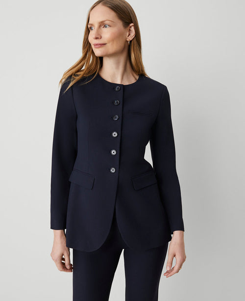 The Petite Curved Hem Jacket in Seasonless Stretch