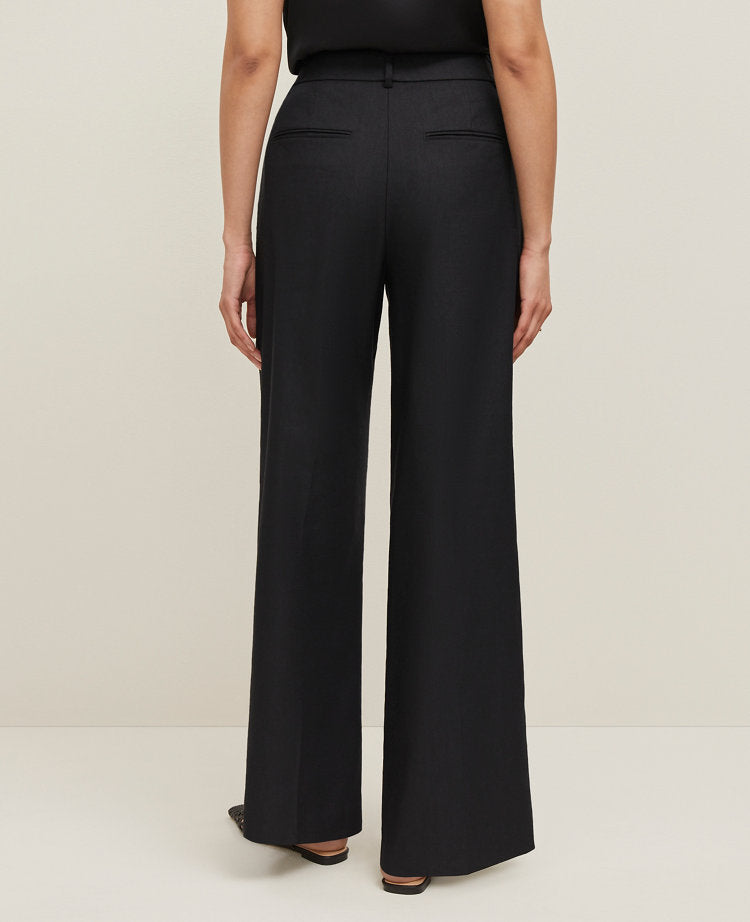 The Petite Wide Leg Pant in Linen Blend — Curvy Fit