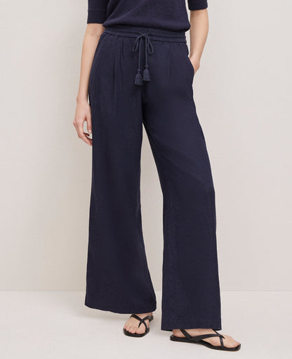 Petite Weekend Collection Pull-On Wide-Leg Pant in Linen Blend
