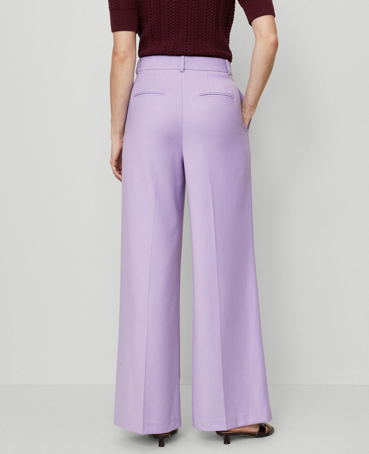 The Modern Wide-Leg Trouser Pant