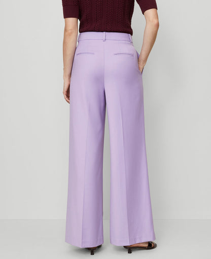 The Modern Wide-Leg Trouser Pant