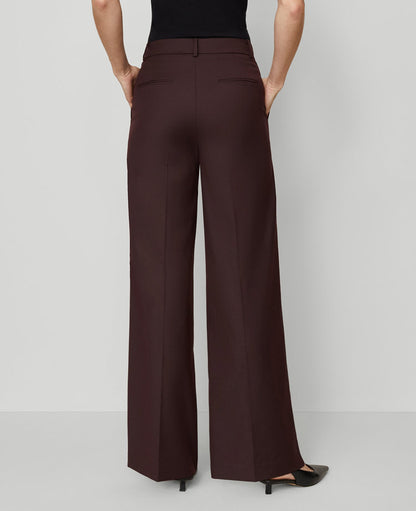 The Petite Wide-Leg Pant