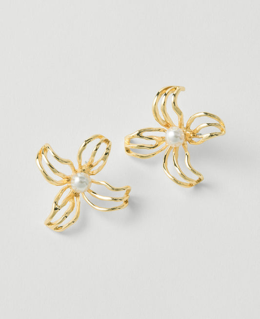 Floral Metal Wire Stud Earrings